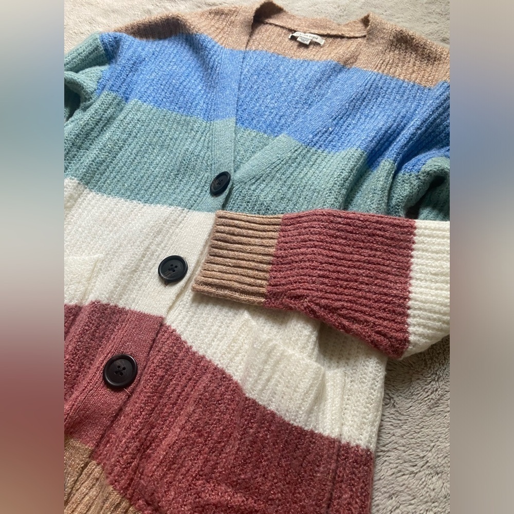 NWOT American Eagle Cozy Sweaters- Lot of 2 ๐ - Picture 3 of 12